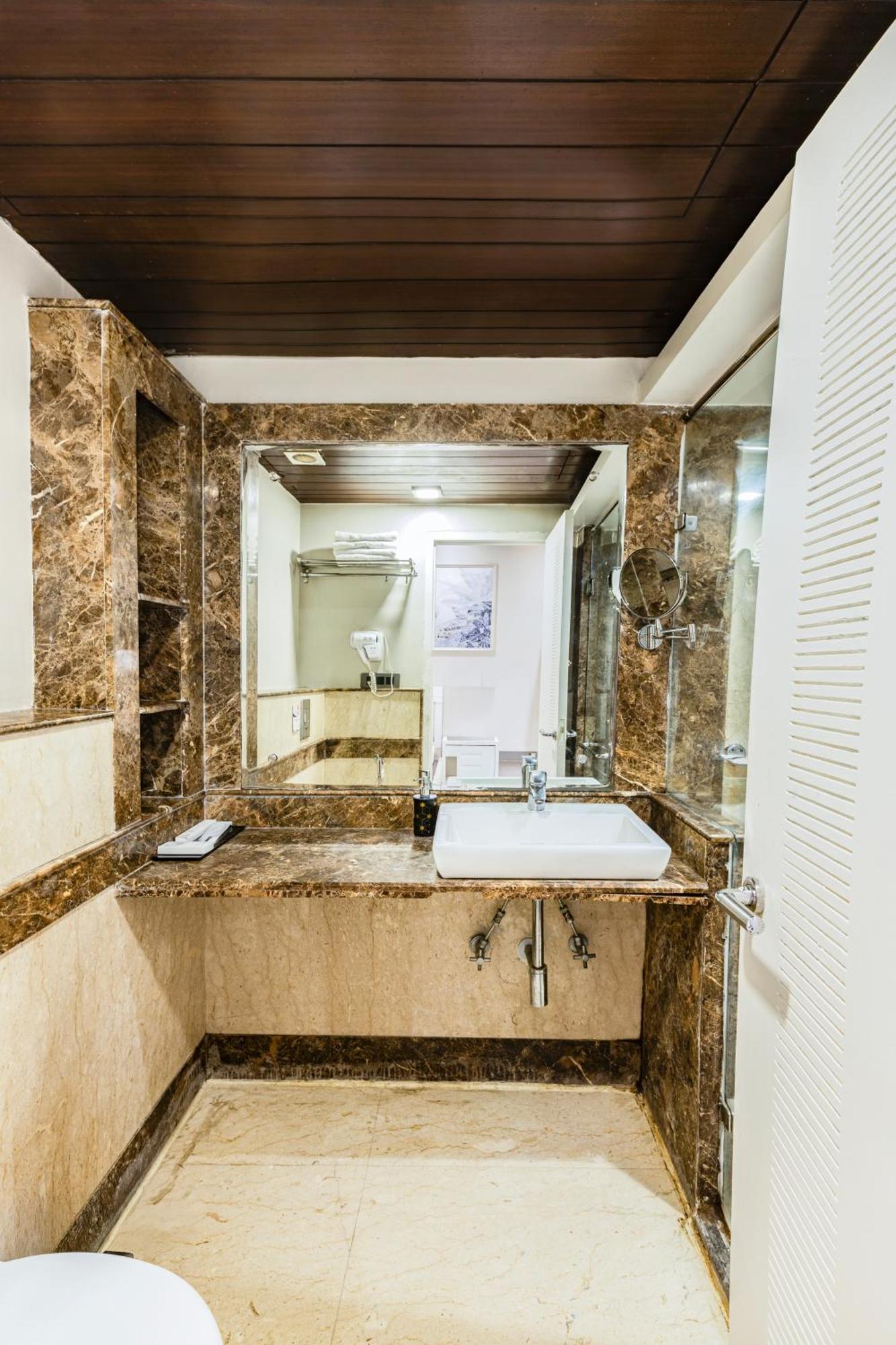 Skon Boutique By Orion Hotels Νέο Δελχί Εξωτερικό φωτογραφία